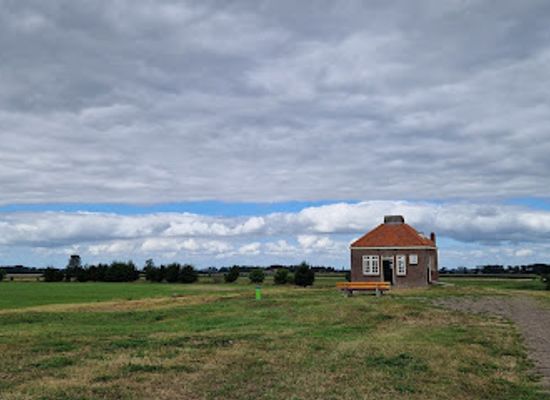 netherlands/noordoostpolder/attraction/de-misthoorn
