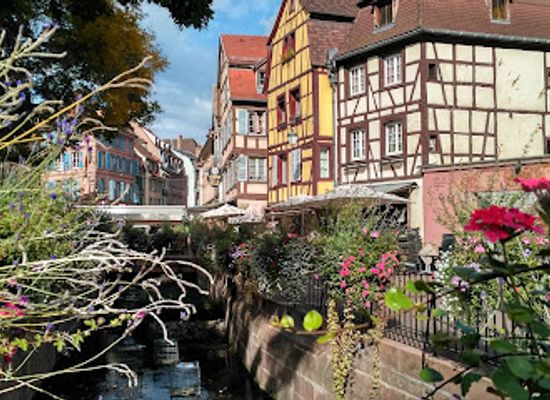 france/colmar/attraction/petit-train-touristique-de-colmar-vert-train-s