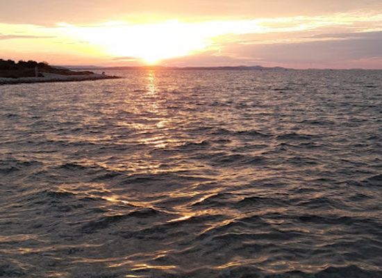 croatia/zadar/attraction/zadar-sunset-puntamika-point