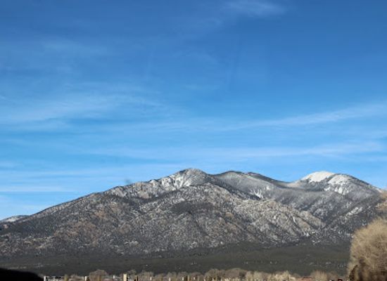 new-mexico/sangre-de-cristo-mountains/attraction/downtown-taos-historic-district