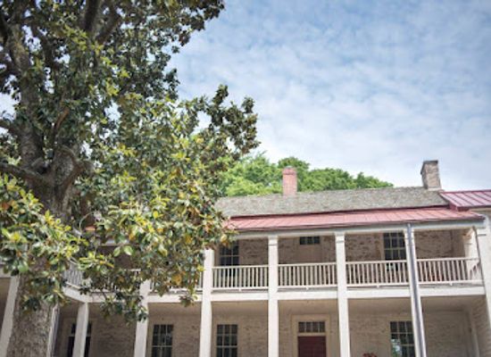 tennessee/southern-middle-tennessee/attraction/historic-travellers-rest-historic-house-museum