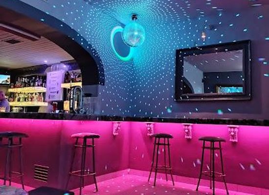 portugal/estremadura/attraction/bar-106