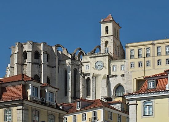 portugal/lisbon/bairro-alto/attraction/carmo-convent