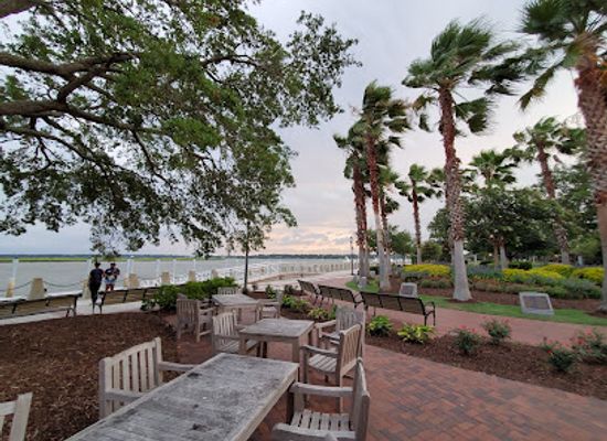 south-carolina/beaufort/attraction/henry-c-chambers-waterfront-park