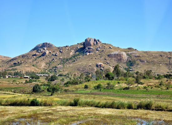 madagascar/fianarantsoa/attraction/anja-community-reserve