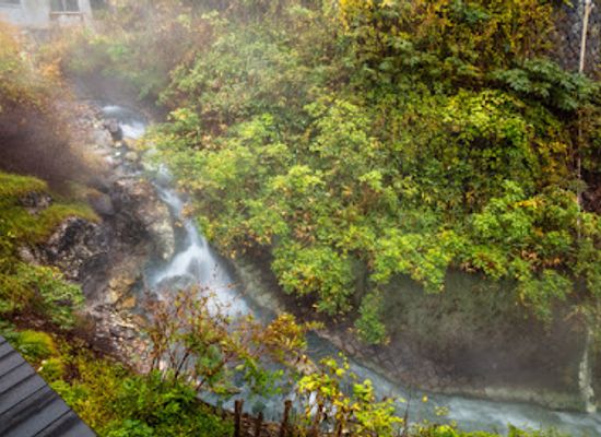 japan/zao-onsen/attraction/don-don-biki-mikikaeri-taki