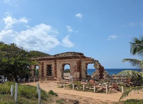 puerto-rico/rincon/attraction/ruinas-del-faro