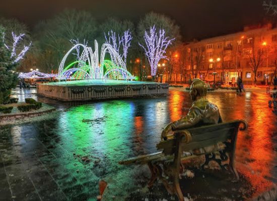 ukraine/kremenchuk/attraction/monument-oleg-babayev