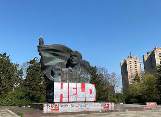 germany/berlin/attraction/ernst-thalmann-park