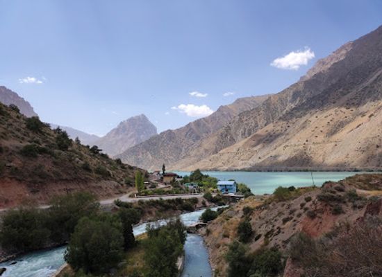 tajikistan/iskanderkul-lake/attraction/iskander-lake-viewpoint