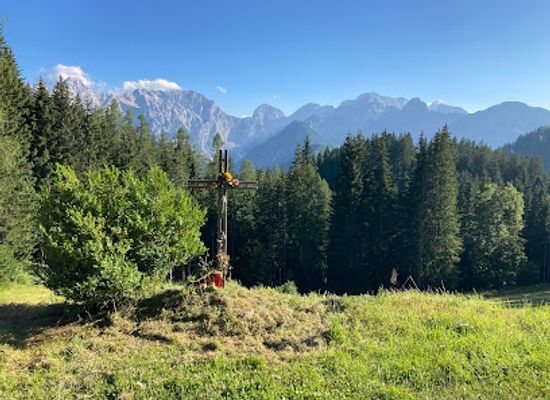 slovenia/savinja/attraction/view-point-with-bench