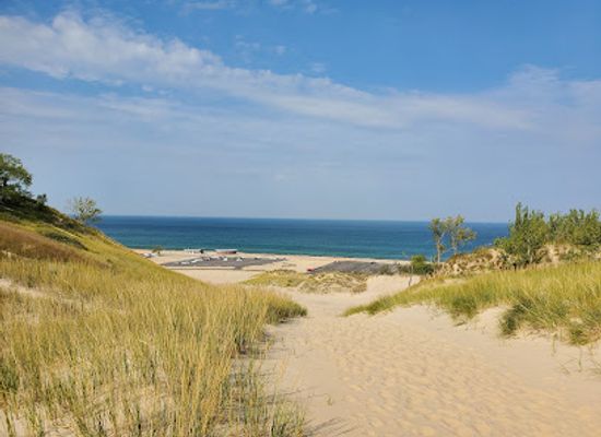 michigan/southwest-michigan/attraction/warren-dunes-state-park