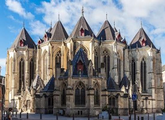 belgium/tournai/attraction/eglise-saint-maurice-de-lille