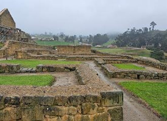 spain/cuenca/attraction/ingapirca-archaeological-complex