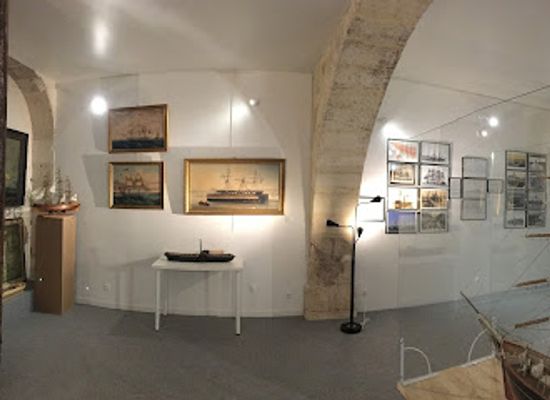 france/bordeaux-wine-region/attraction/musee-de-l-histoire-maritime-de-bordeaux