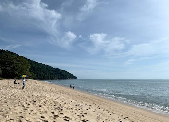 malaysia/penang-island/attraction/pasir-panjang-beach