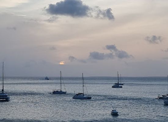 sint-maarten/philipsburg/attraction/creole-rock