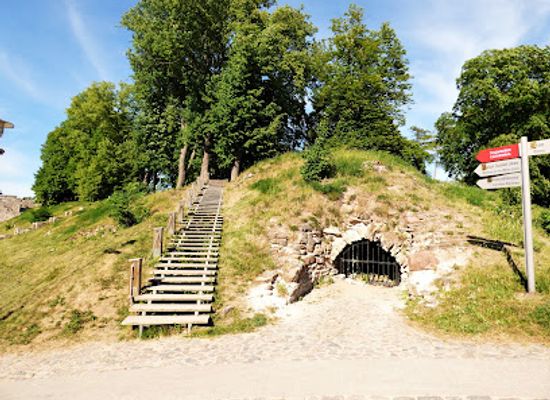 estonia/laanemaa/attraction/haapsalu-piiskopilinnuse-varemed