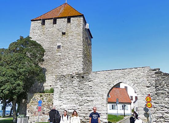 sweden/gotaland/landmark/fiskarporten-fisherman-s-gate