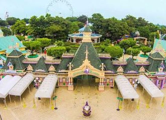 philippines/manila/attraction/enchanted-kingdom