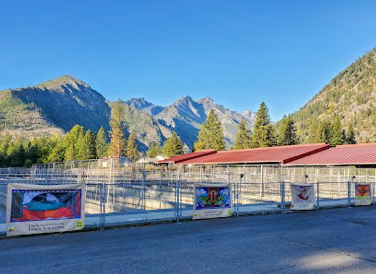 washington/leavenworth/attraction/leavenworth-national-fish-hatchery-hatchery-building