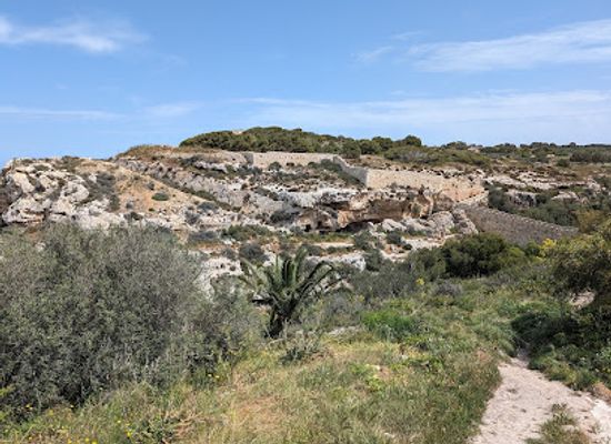 malta/victoria-lines/attraction/id-dwejra