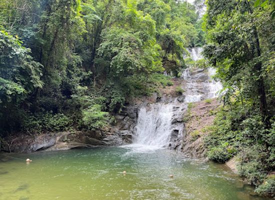 thailand/similan-islands/attraction/lampi-waterfall