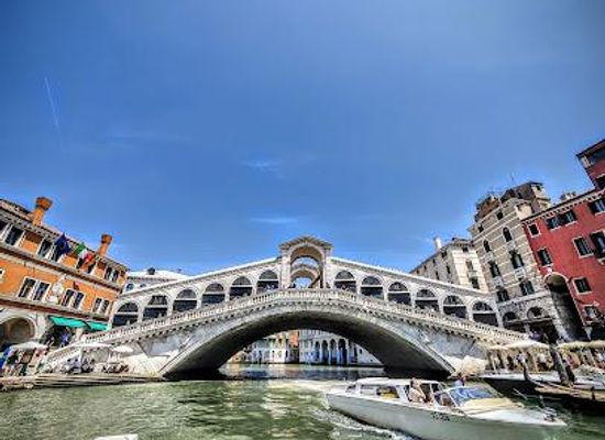 italy/venice/attraction/ponte-di-rialto
