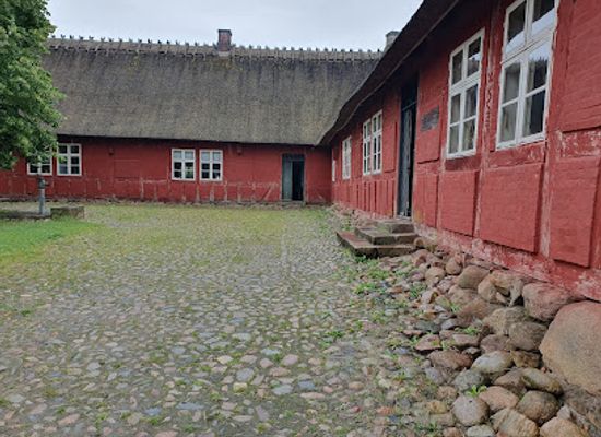 denmark/funen/attraction/parsonage