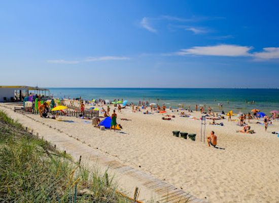 lithuania/lithuanian-seaside/attraction/2-melnrage-beach