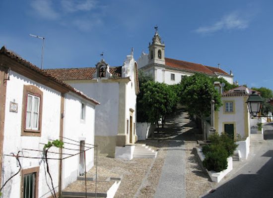 portugal/ribatejo/attraction/our-lady-of-martyrs-catholic-church