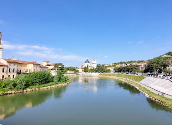 italy/verona/borgo-trento/attraction/ponte-scaligero