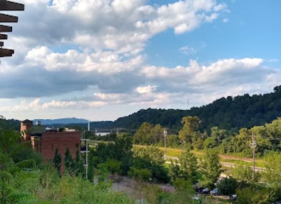 virginia/lynchburg/attraction/lower-bluff-walk