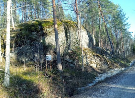 finland/south-karelia/attraction/slaughter-rock