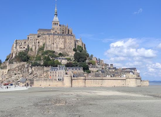 france/normandy-coast/attraction/rock-of-oetre