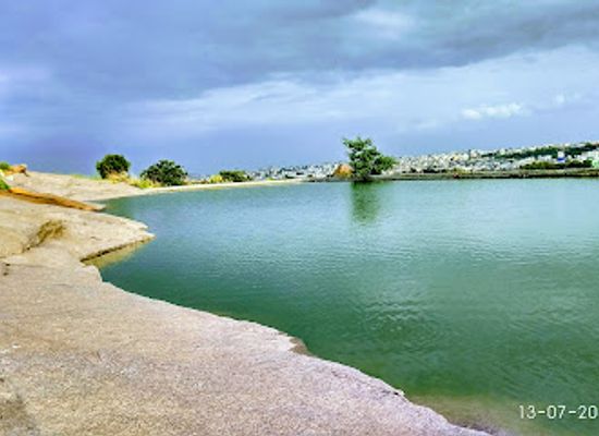 india/hyderabad/attraction/hilltop-lake-park