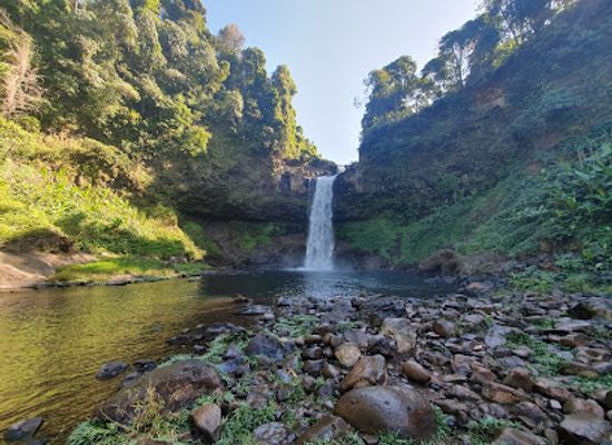 laos/phakse-province/attraction/e-tu-waterfall