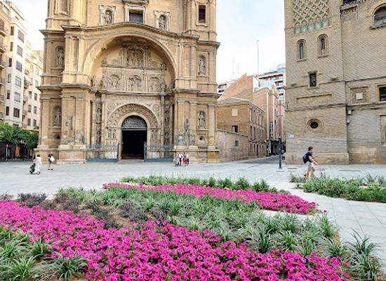 spain/zaragoza/attraction/basilica-of-santa-engracia-church
