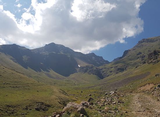 armenia/mount-aragats/attraction/large-waterfall-in-aragats