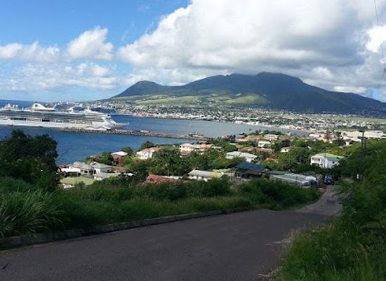 saint-kitts-and-nevis/saddle-hill/attraction/mapau-st-kitts-casino-entertainment-centre