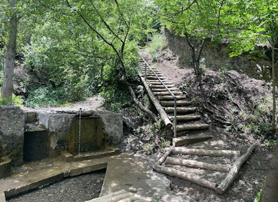georgia/tbilisi/vera/attraction/memorial-fountain-of-anzor-chankvetadze