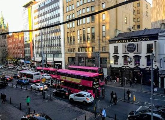 united-kingdom/belfast/bar/robinsons-bar
