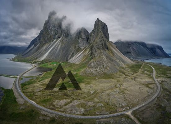 iceland/east-fjords/attraction/hvalnes-lighthouse