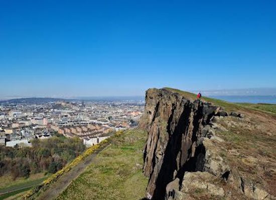 united-kingdom/edinburgh/attraction/salisbury-crags