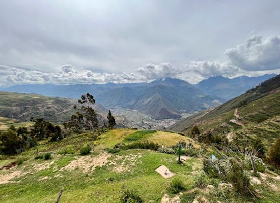 peru/lares-trek/attraction/mirador-huayllabamba