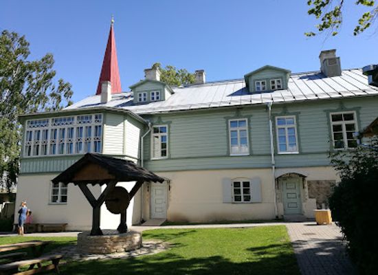 estonia/haapsalu/attraction/ilon-s-wonderland