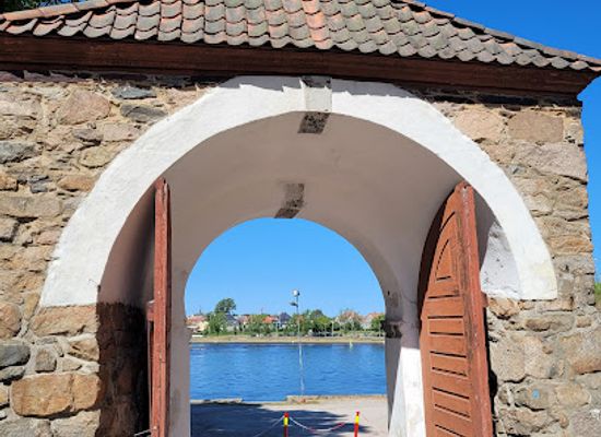 norway/fredrikstad/gamlebyen/attraction/mellomporten