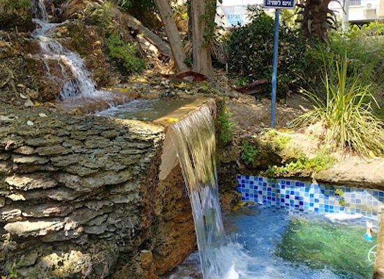 israel/tel-aviv-district/attraction/hill-square