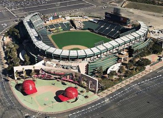 california/pasadena/attraction/angel-stadium