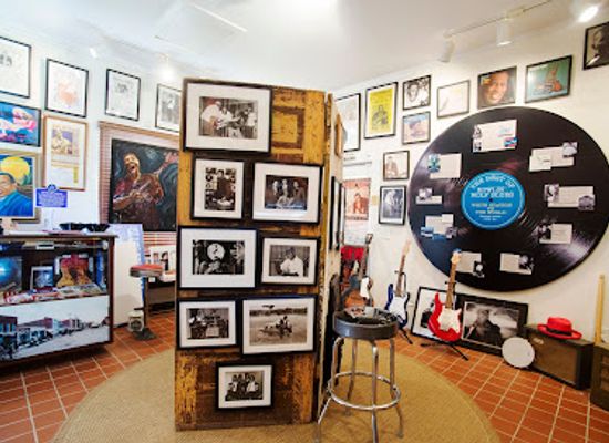 mississippi/the-flatwoods/attraction/howlin-wolf-blues-museum
